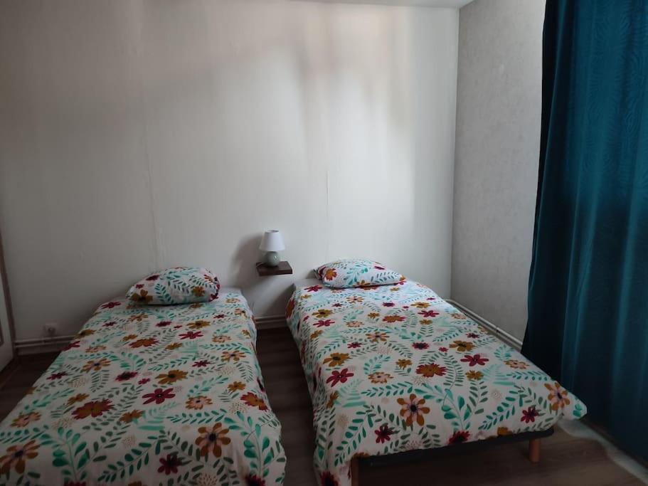 Maison Pour 6 Personnes * Lassicourt